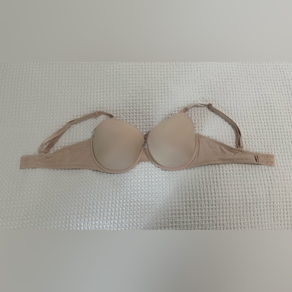 VS PINK Tee Shirt Bra